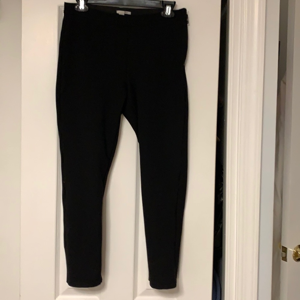 Halogen black leggings.